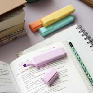 SET DE 4 MARCA TEXTOS personalizada