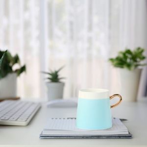 TAZA FABRICADA EN CERÁMICA personalizada