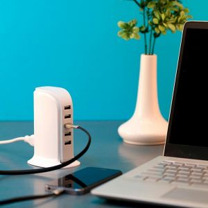 MULTICONECTOR DE ESCRITORIO personalizada