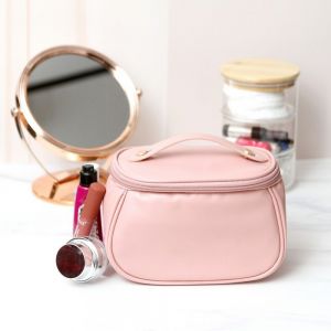 COSMETIQUERA ERMI. personalizada