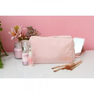 COSMETIQUERA SUCEAVA. personalizada